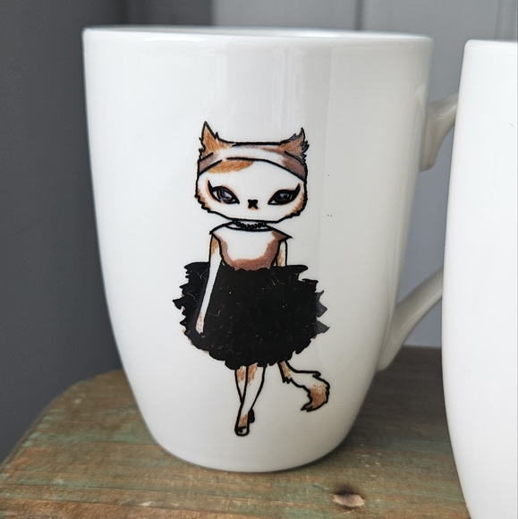 Set of 4 Cat Mugs - Picture 4 of 9